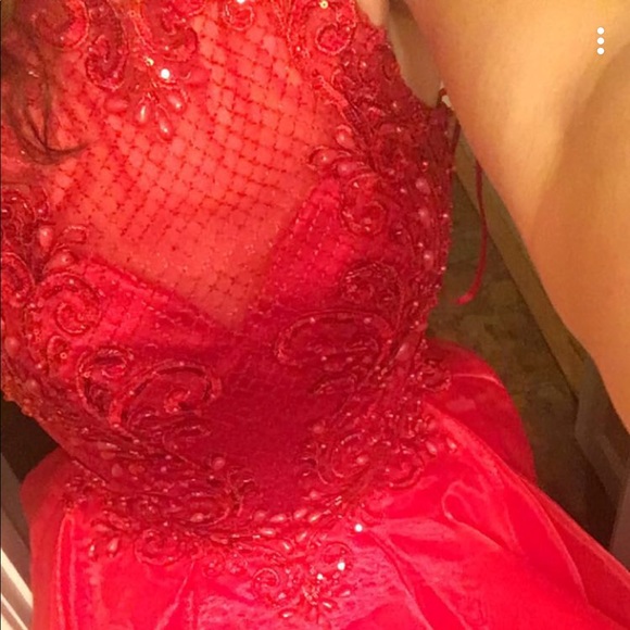 High-Low Prom Dress♥️ - Picture 6 of 7